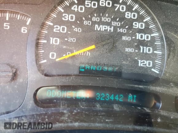 ✅ 2005 Chevrolet Silverado 1500 LS • VIN: 1GCEK19T35E122767 • Лот: 74252264. Опубликован ранее на Copart с пробегом 323 442 миль. Бесплатный доступ к архиву аукционных продаж из США и подробный отчёт об истории автомобиля на DreamBid. Изображение 9.