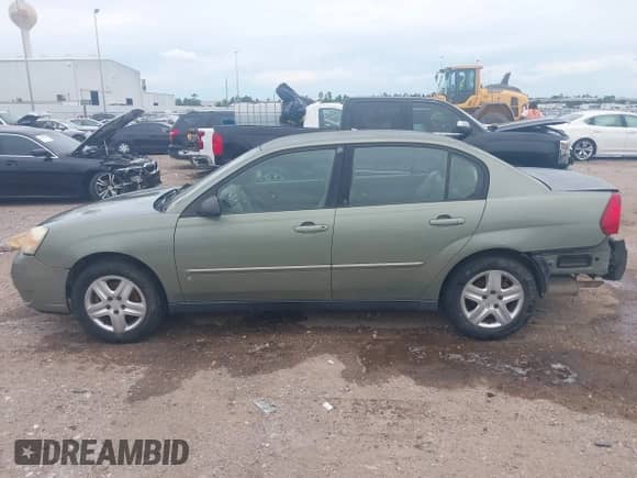 2006 Chevrolet Malibu 1FL with VIN 1G1ZS51886F101403, listed as a IAAI auction lot 42598170 with Not provided miles and . Bid and sale history available at DreamBid. Image 14.