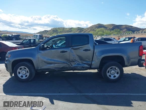 ✅ 2021 Chevrolet Colorado 2WD Work Truck • VIN: 1GCGSBEA5M1130412 • Lot: 41935021. Listed on IAAI with 56,475 mi. Free auction sales archive from the USA and detailed vehicle history report at DreamBid. Image 14.