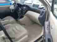 2001 Toyota Highlander z VIN JTEGF21A010014509, wystawiony jako IAAI lot #41512700 z przebiegiem 165 065 mil mil oraz . Historia ofert i sprzedaży dostępna na DreamBid. Obrazek 5.