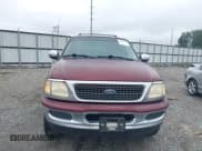 ✅ 1998 Ford Expedition XLT • VIN: 1FMPU18L4WLA98895 • Lot: 42917645. Wystawiony na IAAI z przebiegiem 170 290 mil. Bezpłatny archiwum sprzedaży aukcyjnych z USA i szczegółowy raport historii pojazdu na DreamBid. Zdjęcie 12.