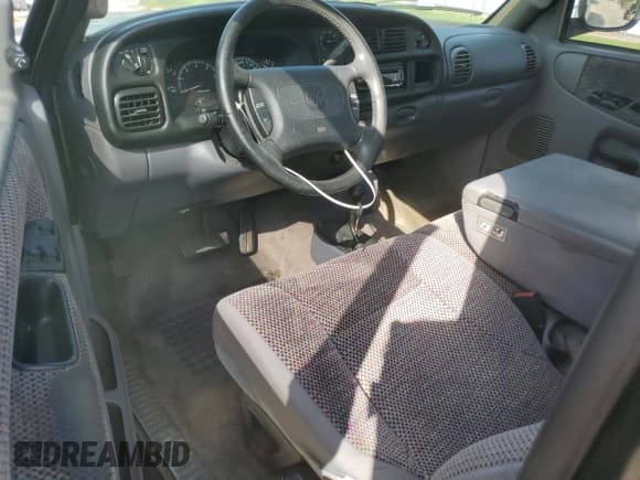 ✅ 1999 Dodge 1500 • VIN: 1B7HF16Y3XS246575 • Lot: 74089514. Listed on Copart with Not provided. Free auction sales archive from the USA and detailed vehicle history report at DreamBid. Image 8.