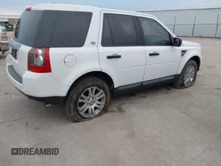 ✅ 2008 Land Rover LR2 SE • VIN: SALFS24N08H049467 • Lot: 43401655. Listed on IAAI with 194,703 mi. Free auction sales archive from the USA and detailed vehicle history report at DreamBid. Image 4.