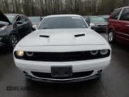 ✅ 2016 Dodge Challenger R/T • VIN: 2C3CDZBT5GH309275 • Lot: 92391655. Wystawiony na Copart z przebiegiem 149 996 mil. Bezpłatny archiwum sprzedaży aukcyjnych z USA i szczegółowy raport historii pojazdu na DreamBid. Zdjęcie 5.