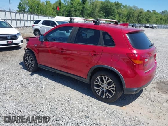 ✅ 2017 Mitsubishi Outlander ES • VIN: JA4AP3AU3HZ016259 • Lot: 42045220. Listed on IAAI with 182,159 mi. Free auction sales archive from the USA and detailed vehicle history report at DreamBid. Image 3.