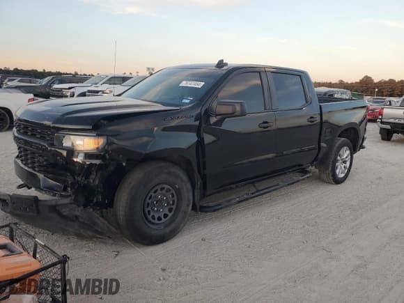✅ 2021 Chevrolet Silverado 1500 Custom • VIN: 3GCPWBEH8MG102560 • Lot: 76747484. Wystawiony na Copart z przebiegiem 81 580 mil. Bezpłatny archiwum sprzedaży aukcyjnych z USA i szczegółowy raport historii pojazdu na DreamBid. Zdjęcie 1.
