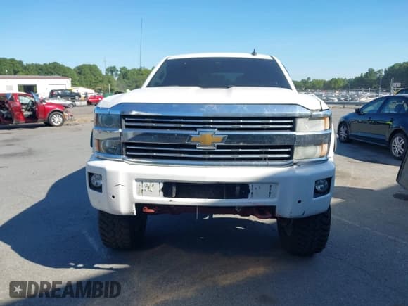 ✅ 2016 Chevrolet Silverado 2500HD LT • VIN: 1GC1KVE87GF133016 • Лот: 42843774. Опубликован ранее на IAAI с пробегом 240 652 миль. Бесплатный доступ к архиву аукционных продаж из США и подробный отчёт об истории автомобиля на DreamBid. Изображение 12.