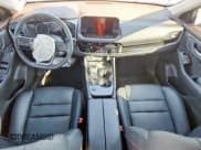 ✅ 2023 Nissan Rogue SL • VIN: 5N1BT3CA6PC832405 • Lot: 85567055. Wystawiony na Copart z przebiegiem 50 564 mil. Bezpłatny archiwum sprzedaży aukcyjnych z USA i szczegółowy raport historii pojazdu na DreamBid. Zdjęcie 8.