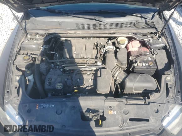 ✅ 2015 Ford Taurus SEL • VIN: 1FAHP2E87FG179944 • Lot: 85570075. Wystawiony na Copart z przebiegiem 71 449 mil. Bezpłatny archiwum sprzedaży aukcyjnych z USA i szczegółowy raport historii pojazdu na DreamBid. Zdjęcie 11.