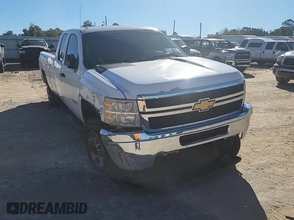 ✅ 2013 Chevrolet Silverado 2500HD Work Truck • VIN: 1GC2KVCG2DZ195657 • Лот: 92508265. Опубликован ранее на Copart с пробегом 161 338 миль. Бесплатный доступ к архиву аукционных продаж из США и подробный отчёт об истории автомобиля на DreamBid. Изображение 13.