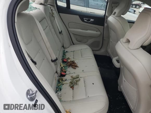 ✅ 2023 Volvo S60 Core Dark Theme • VIN: 7JRL12TK9PG239827 • Lot: 60460754. Listed on Copart with 21,511 mi. Free auction sales archive from the USA and detailed vehicle history report at DreamBid. Image 10.