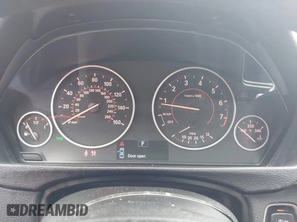 ✅ 2016 BMW 3 Series 328i xDrive • VIN: WBA8E3G59GNU03573 • Lot: 43174032. Listed on IAAI with 59,916 mi. Free auction sales archive from the USA and detailed vehicle history report at DreamBid. Image 7.