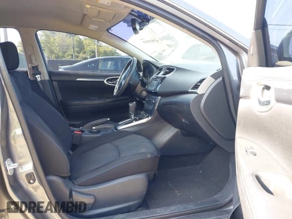 ✅ 2016 Nissan Sentra SV • VIN: 3N1AB7AP4GY235930 • Лот: 42921810. Опубликован ранее на IAAI с пробегом 114 285 миль. Бесплатный доступ к архиву аукционных продаж из США и подробный отчёт об истории автомобиля на DreamBid. Изображение 5.