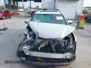 ✅ 2015 Toyota Highlander Limited • VIN: 5TDDKRFH0FS093864 • Lot: 43226200. Listed on IAAI with 153,681 mi. Free auction sales archive from the USA and detailed vehicle history report at DreamBid. Image 6.