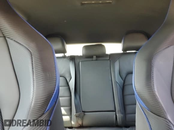 ✅ 2023 Volkswagen Golf R 20th Anniversary Edition • VIN: WVWAB7CD8PW167039 • Lot: 50416265. Listed on Copart with 10,921 mi. Free auction sales archive from the USA and detailed vehicle history report at DreamBid. Image 10.