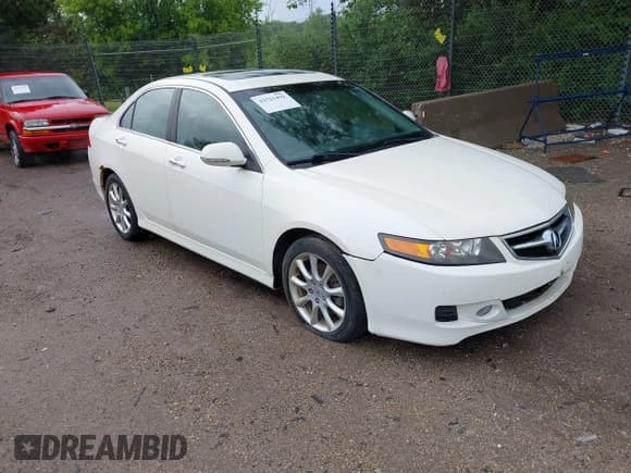 ✅ 2008 Acura TSX Nav • VIN: JH4CL96908C009658 • Lot: 42521491. Wystawiony na IAAI z przebiegiem 233 933 mil. Bezpłatny archiwum sprzedaży aukcyjnych z USA i szczegółowy raport historii pojazdu na DreamBid. Zdjęcie 1.