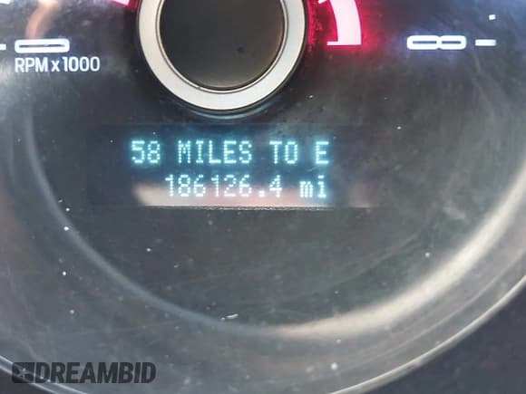 ✅ 2014 Ford Mustang V6 • VIN: 1ZVBP8AM7E5308634 • Lot: 43073553. Listed on IAAI with 186,126 mi. Free auction sales archive from the USA and detailed vehicle history report at DreamBid. Image 15.