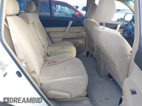 ✅ 2010 Toyota Highlander • VIN: 5TDZA3EH0AS007095 • Лот: 42902097. Опубликован ранее на IAAI с пробегом 184 880 миль. Бесплатный доступ к архиву аукционных продаж из США и подробный отчёт об истории автомобиля на DreamBid. Изображение 8.