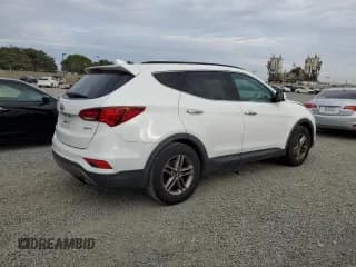 ✅ 2017 Hyundai Santa Fe 2.4L • VIN: 5XYZU3LB4HG388267 • Лот: 86504995. Опубликован ранее на Copart с пробегом 60 876 миль. Бесплатный доступ к архиву аукционных продаж из США и подробный отчёт об истории автомобиля на DreamBid. Изображение 3.
