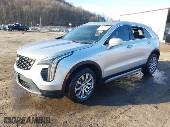 ✅ 2022 Cadillac XT4 AWD Premium Luxury • VIN: 1GYFZDR48NF134962 • Lot: 41823085. Wystawiony na IAAI z przebiegiem 70 719 mil. Bezpłatny archiwum sprzedaży aukcyjnych z USA i szczegółowy raport historii pojazdu na DreamBid. Zdjęcie 2.