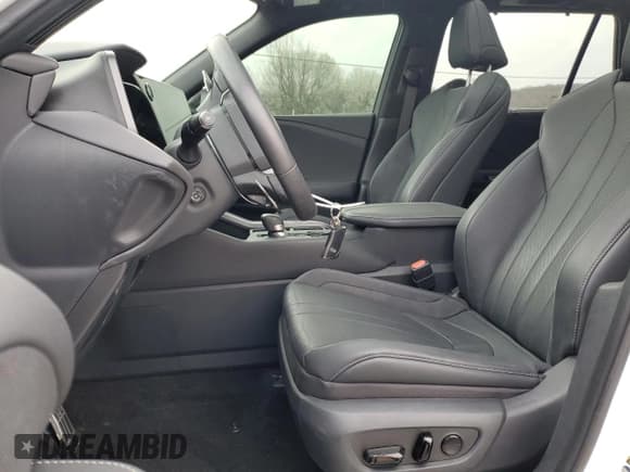 ✅ 2024 Lexus TX 500h F Sport Premium • VIN: 5TDABAB67RS004711 • Lot: 48247865. Listed on Copart with 18,349 mi. Free auction sales archive from the USA and detailed vehicle history report at DreamBid. Image 7.