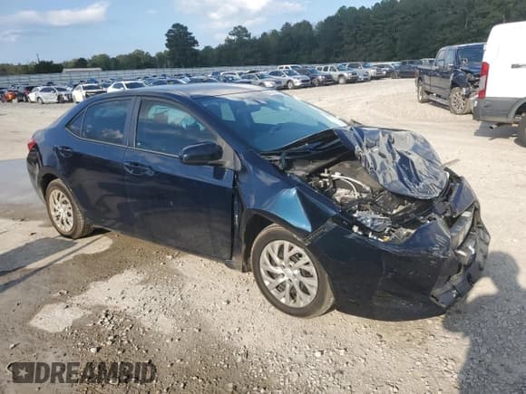 ✅ 2017 Toyota Corolla LE • VIN: 5YFBURHE2HP735839 • Лот: 85575975. Опубликован ранее на Copart с пробегом 85 949 миль. Бесплатный доступ к архиву аукционных продаж из США и подробный отчёт об истории автомобиля на DreamBid. Изображение 4.