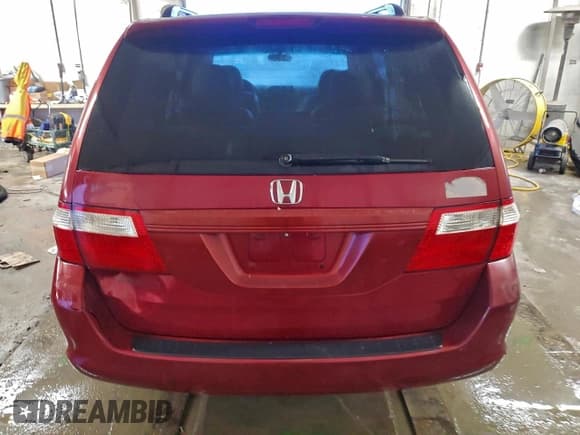 ✅ 2006 Honda Odyssey EX-L • VIN: 5FNRL38666B422406 • Lot: 93985175. Listed on Copart with 256,109 mi. Free auction sales archive from the USA and detailed vehicle history report at DreamBid. Image 6.