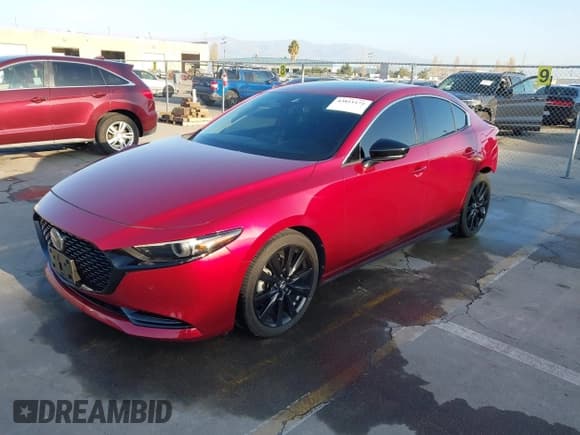 ✅ 2021 Mazda 3 Premium Plus • VIN: JM1BPBEYXM1324197 • Lot: 43811171. Listed on IAAI with 35,791 mi. Free auction sales archive from the USA and detailed vehicle history report at DreamBid. Image 18.