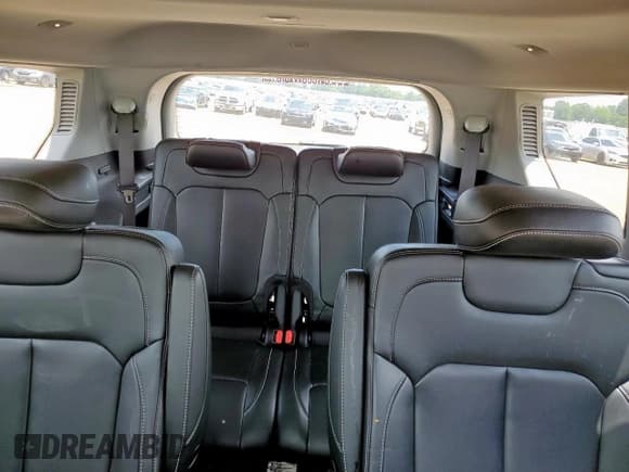 ✅ 2023 Jeep Grand Cherokee Limited • VIN: 1C4RJJBGXP8902669 • Lot: 64069305. Listed on Copart with 28,912 mi. Free auction sales archive from the USA and detailed vehicle history report at DreamBid. Image 10.