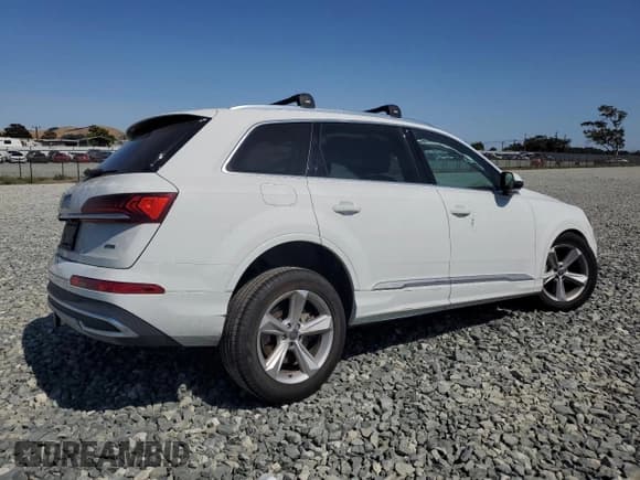 ✅ 2020 Audi Q7 Premium • VIN: WA1AXAF76LD013322 • Lot: 61510375. Listed on Copart with 56,215 mi. Free auction sales archive from the USA and detailed vehicle history report at DreamBid. Image 3.
