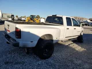 2005 Dodge 3500 SLT с VIN 3D7MS48C85G803889, выставлен на аукционе Copart как лот 84667574 с пробегом 281 693 миль миль и Списание • Salvage title. История ставок и продаж доступна на DreamBid. Изображение 3.