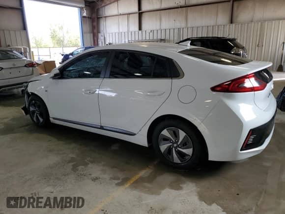 ✅ 2019 Hyundai Ioniq SEL • VIN: KMHC75LC1KU117119 • Лот: 79236324. Размещён на Copart с пробегом Не указан миль. Получите бесплатный доступ к архиву аукционных продаж из США и посмотрите подробный отчёт об истории автомобиля на DreamBid. Изображение 2.