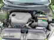 2012 Hyundai Veloster w/Red Int z VIN KMHTC6AD7CU081810, wystawiony jako Copart lot #85392454 z przebiegiem 172 747 mil mil oraz Czysty tytuł • Clean title. Historia ofert i sprzedaży dostępna na DreamBid. Obrazek 11.