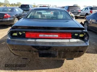✅ 2014 Dodge Challenger SXT • VIN: 2C3CDYAG9EH294307 • Lot: 73797754. Wystawiony na Copart z przebiegiem 147 231 mil. Bezpłatny archiwum sprzedaży aukcyjnych z USA i szczegółowy raport historii pojazdu na DreamBid. Zdjęcie 6.