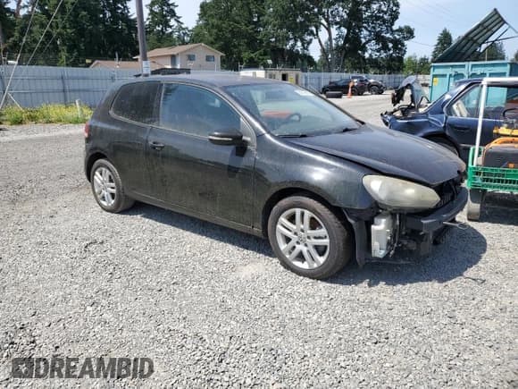 ✅ 2013 Volkswagen Golf w/Conv & Sunroof • VIN: WVWBB7AJ5DW005104 • Лот: 60706685. Опубликован ранее на Copart с пробегом 111 146 миль. Бесплатный доступ к архиву аукционных продаж из США и подробный отчёт об истории автомобиля на DreamBid. Изображение 4.