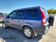 ✅ 2005 Honda CR-V LX • VIN: JHLRD78505C046652 • Lot: 82003555. Wystawiony na Copart z przebiegiem 253 179 mil. Bezpłatny archiwum sprzedaży aukcyjnych z USA i szczegółowy raport historii pojazdu na DreamBid. Zdjęcie 2.