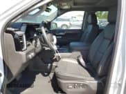 ✅ 2025 GMC Sierra 1500 Denali • VIN: 3GTUUGED6SG121818 • Лот: 54725255. Опубликован ранее на Copart с пробегом 6 919 миль. Бесплатный доступ к архиву аукционных продаж из США и подробный отчёт об истории автомобиля на DreamBid. Изображение 7.