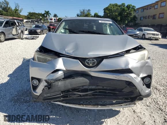 ✅ 2018 Toyota RAV4 XLE • VIN: 2T3WFREV5JW413787 • Lot: 93380775. Listed on Copart with 91,996 mi. Free auction sales archive from the USA and detailed vehicle history report at DreamBid. Image 5.