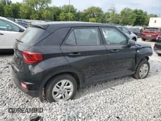 ✅ 2021 Hyundai Venue SE • VIN: KMHRB8A35MU066188 • Lot: 67358654. Wystawiony na Copart z przebiegiem Nie podano. Bezpłatny archiwum sprzedaży aukcyjnych z USA i szczegółowy raport historii pojazdu na DreamBid. Zdjęcie 3.