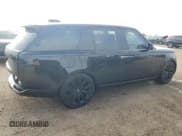 ✅ 2025 Land Rover Range Rover SE • VIN: SALKPBFU5SA290266 • Lot: 90585825. Wystawiony na Copart z przebiegiem 8 120 mil. Bezpłatny archiwum sprzedaży aukcyjnych z USA i szczegółowy raport historii pojazdu na DreamBid. Zdjęcie 3.