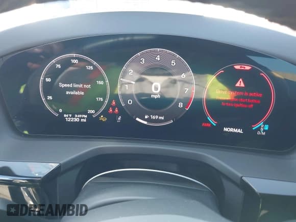 ✅ 2025 Porsche Panamera • VIN: WP0AA2YA0SL007719 • Lot: 43598727. Listed on IAAI with 12,230 mi. Free auction sales archive from the USA and detailed vehicle history report at DreamBid. Image 7.