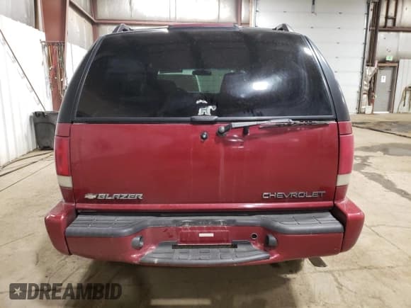 ✅ 2002 Chevrolet Blazer LS • VIN: 1GNDT13W92K102541 • Lot: 57865845. Wystawiony na Copart z przebiegiem 149 549 mil. Bezpłatny archiwum sprzedaży aukcyjnych z USA i szczegółowy raport historii pojazdu na DreamBid. Zdjęcie 6.