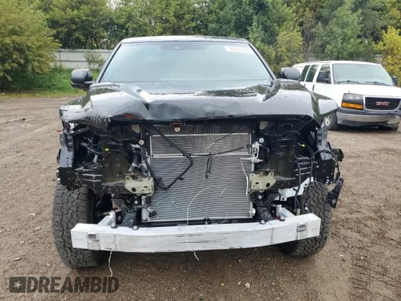 ✅ 2025 Toyota Tundra TRD Pro Hybrid • VIN: 5TFPC5DBXSX109218 • Lot: 83822685. Wystawiony na Copart z przebiegiem 578 mil. Bezpłatny archiwum sprzedaży aukcyjnych z USA i szczegółowy raport historii pojazdu na DreamBid. Zdjęcie 5.