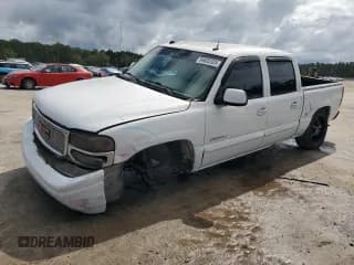 ✅ 2005 GMC Sierra Denali • VIN: 2GTEK63N451377761 • Lot: 84632325. Listed on Copart with 197,144 mi. Free auction sales archive from the USA and detailed vehicle history report at DreamBid. Image 1.