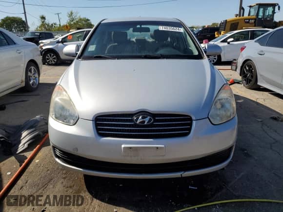 2006 Hyundai Accent GLS с VIN KMHCN46C06U028613, выставлен на аукционе Copart как лот 74035624 с пробегом 102 002 миль миль и Списание • Salvage title. История ставок и продаж доступна на DreamBid. Изображение 5.