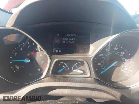 ✅ 2015 Ford Escape Titanium • VIN: 1FMCU0J98FUC20403 • Lot: 43480357. Wystawiony na IAAI z przebiegiem 146 616 mil. Bezpłatny archiwum sprzedaży aukcyjnych z USA i szczegółowy raport historii pojazdu na DreamBid. Zdjęcie 7.