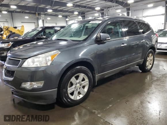 ✅ 2011 Chevrolet Traverse 1LT • VIN: 1GNKVGED8BJ126125 • Lot: 86654225. Wystawiony na Copart z przebiegiem 186 520 mil. Bezpłatny archiwum sprzedaży aukcyjnych z USA i szczegółowy raport historii pojazdu na DreamBid. Zdjęcie 1.