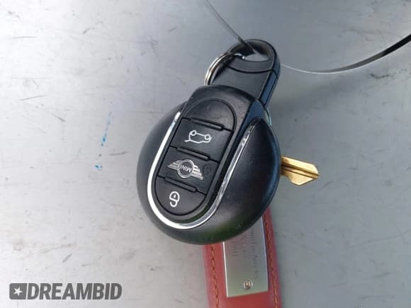 ✅ 2017 MINI Hardtop Cooper S • VIN: WMWXP7C57H2A45348 • Lot: 42261812. Wystawiony na IAAI z przebiegiem 117 165 mil. Bezpłatny archiwum sprzedaży aukcyjnych z USA i szczegółowy raport historii pojazdu na DreamBid. Zdjęcie 11.