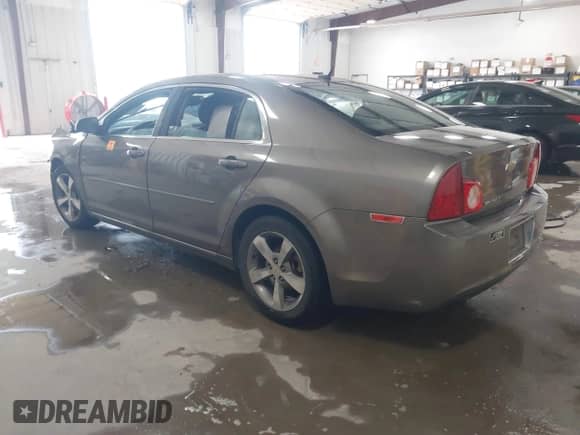 2011 Chevrolet Malibu 1LT with VIN 1G1ZC5E13BF322413, listed as a IAAI auction lot 43223296 with Not provided miles and . Bid and sale history available at DreamBid. Image 3.