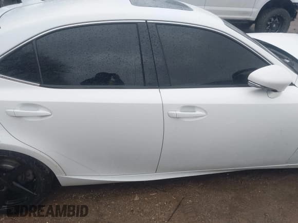 ✅ 2014 Lexus IS 350 • VIN: JTHCE1D27E5002272 • Lot: 41726762. Listed on IAAI with 83,008 mi. Free auction sales archive from the USA and detailed vehicle history report at DreamBid. Image 13.